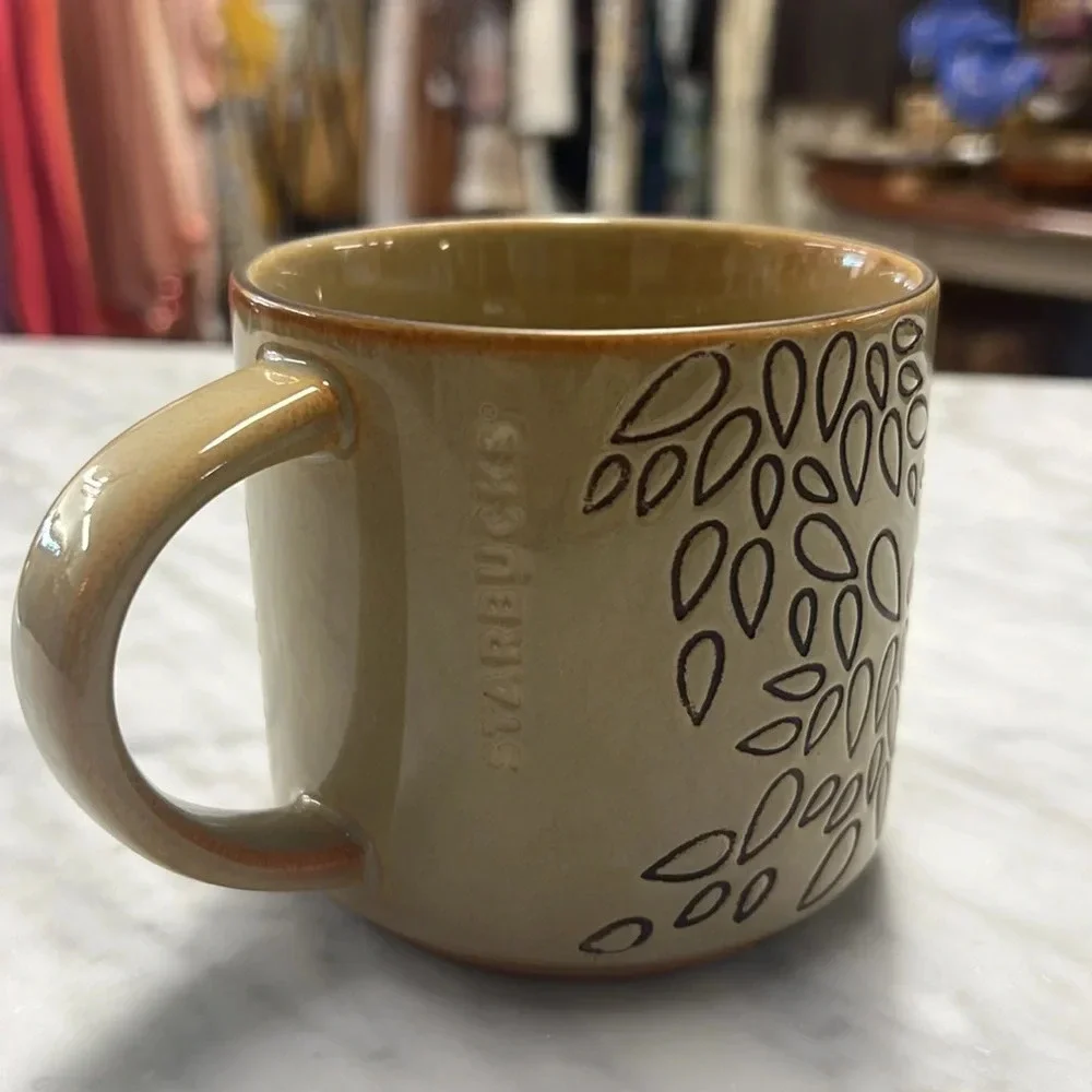 Starbucks Incise Leaf Mug in Tan and Brown Coffee Mug From 2013